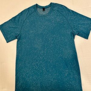 Lululemon Metal Vent geometric short sleeve shirt-Teal and White
